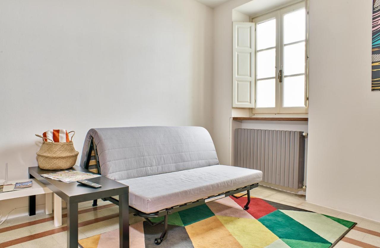 루카 Colorato E Vivace Bilocale 아파트 외부 사진